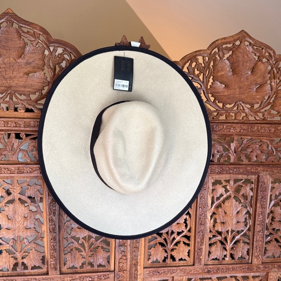 Forever 21 | Women's | Cream Felt Wide Brim Hat with black trim - Picture 1 of 7